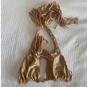 New without tags. Never worn.